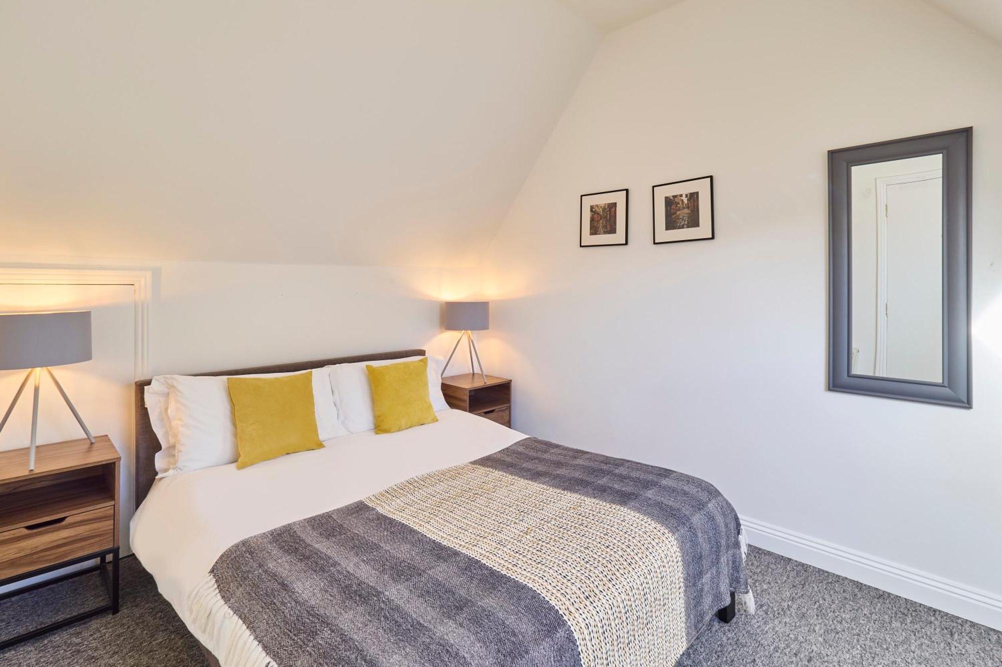 Host & Stay - King'S Corner Canterbury Exterior photo